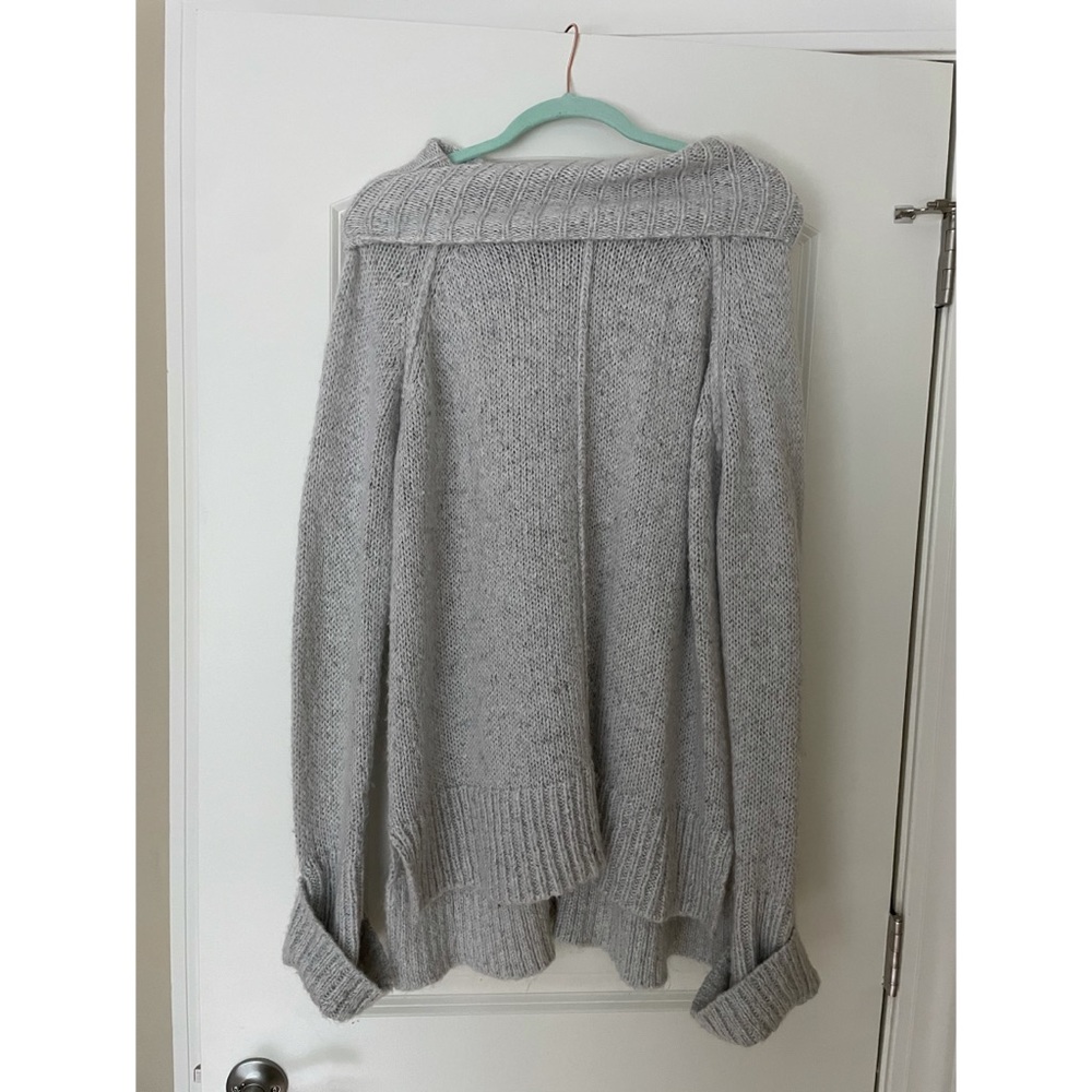 FOREVER 21 COWL NECK GRAY SWEATER